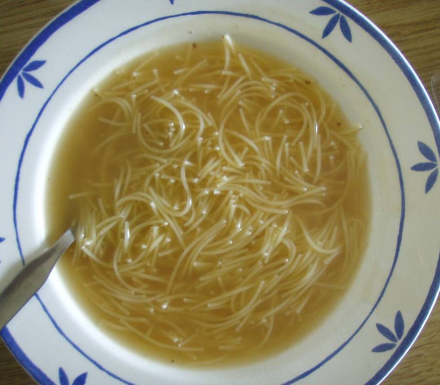 Sopa de fideos